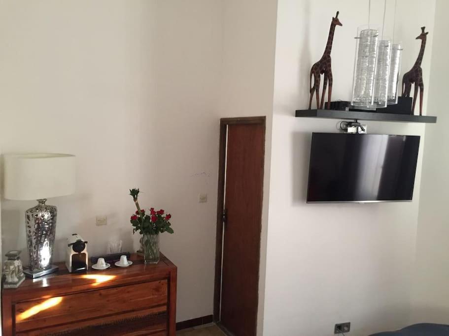 Chambre D'Hotes Pacific Avenue La Farlède Zewnętrze zdjęcie